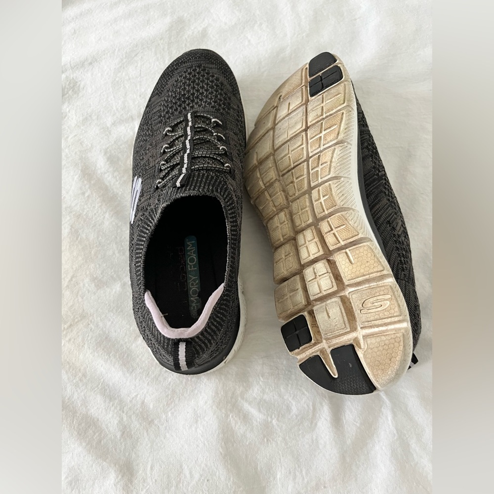 Memory Foam Sketchers - image 7